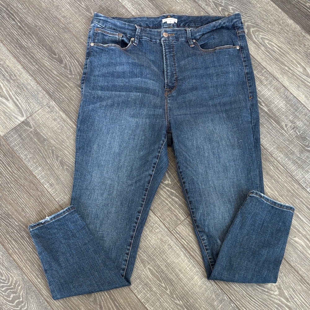 Good American Dark Blue Ankle Jeans